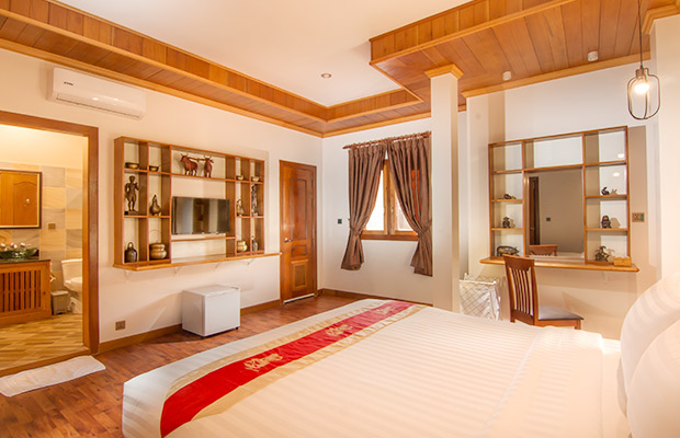 Vacation Suite Free Round Trip